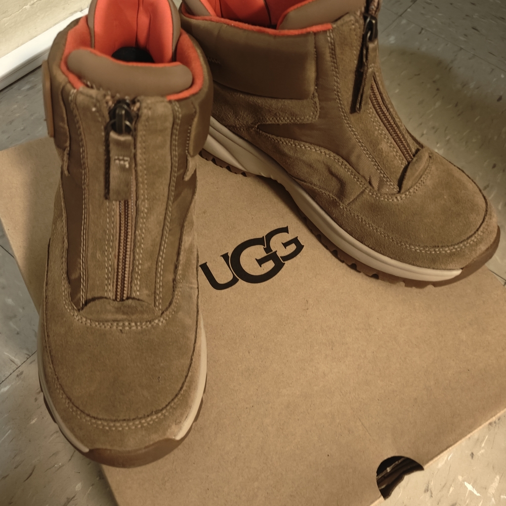 UGG Brown Suede Boots with Orange Lining